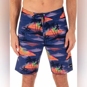 Hurley Men's Phantom Eco Weekender Boardshorts. NWT!